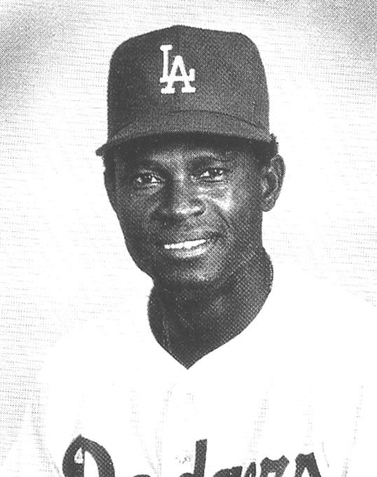 Manny Mota in uniform.